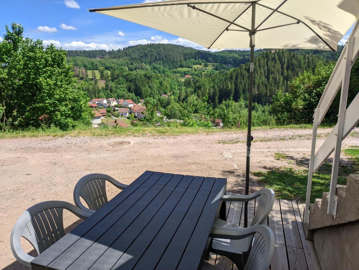 Appartement Au Centre Du Tholy Pour 5 Personnes Maximum Le Tholy Eksteriør billede